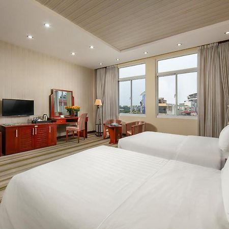 A25 Hotel - 705 Lac Long Quan Hanoi Esterno foto