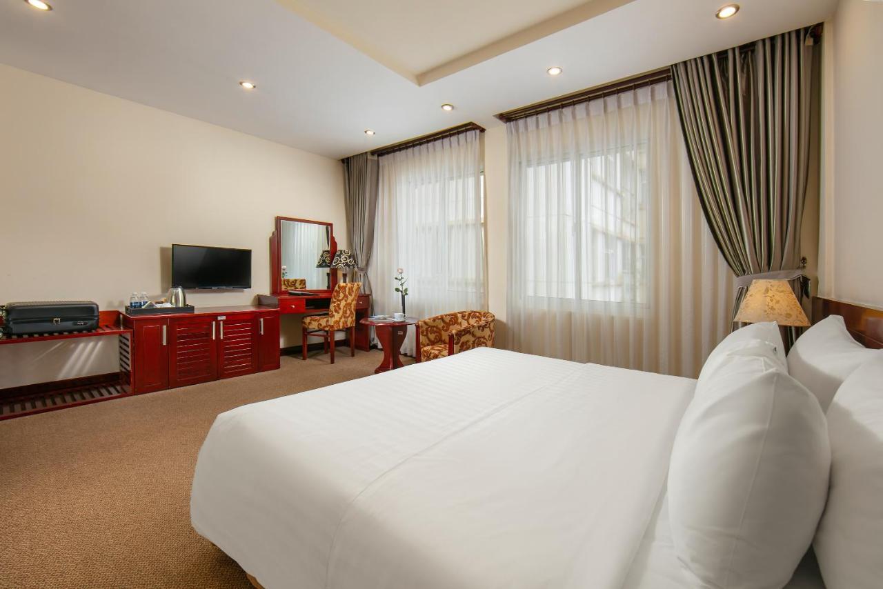 A25 Hotel - 705 Lac Long Quan Hanoi Esterno foto